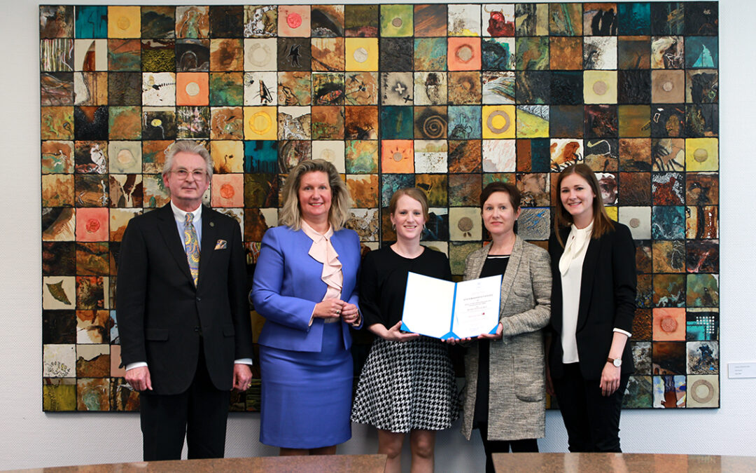 School of International Business and Entrepreneurship im Systemakkreditierungsverfahren sehr erfolgreich